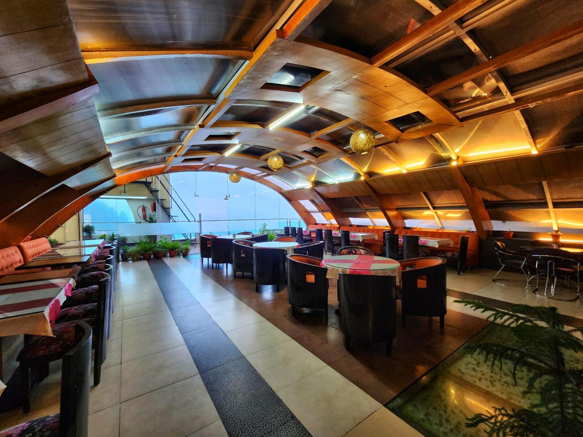 Hotel Surya Shimla Esterno foto