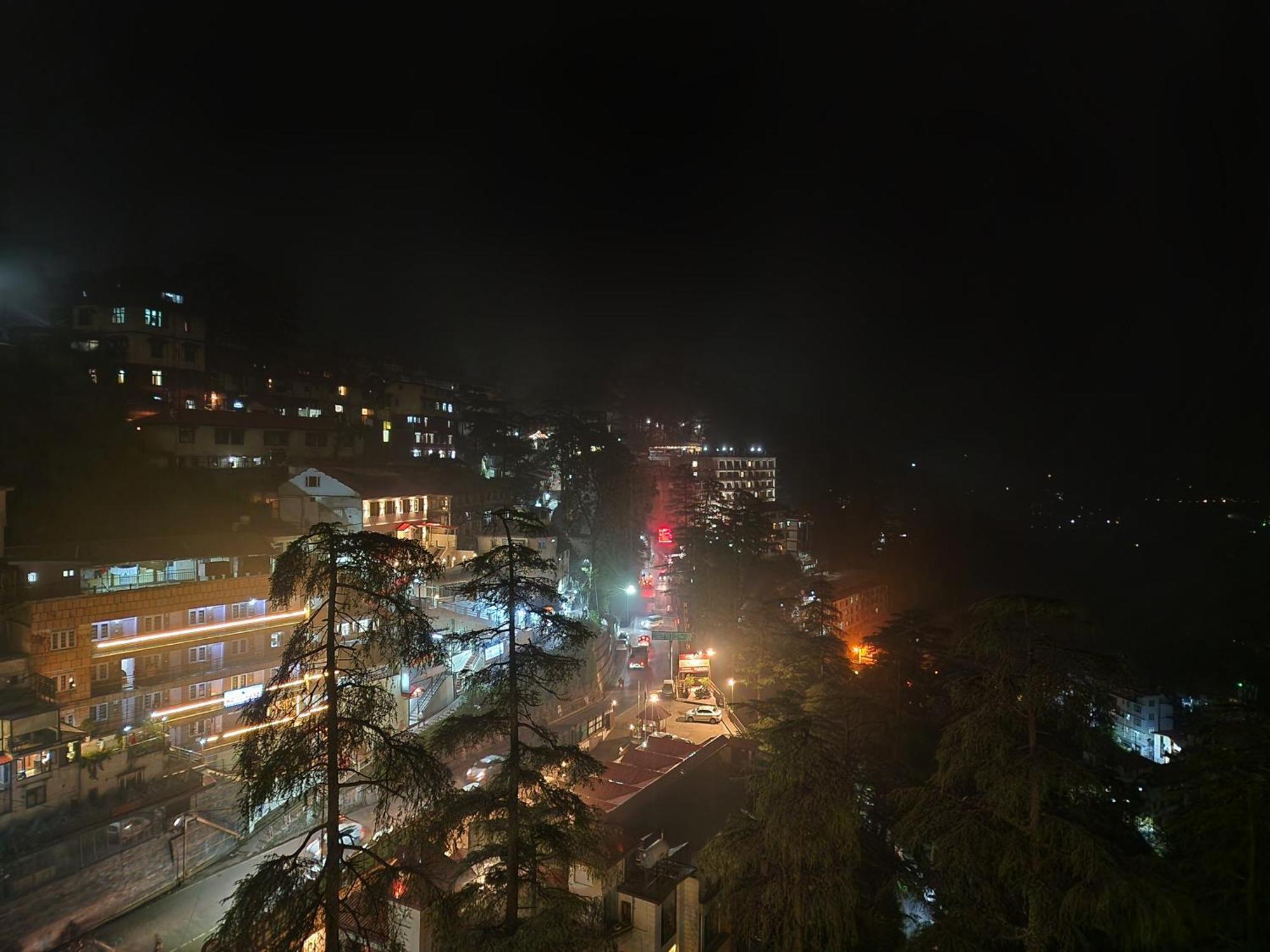 Hotel Surya Shimla Esterno foto